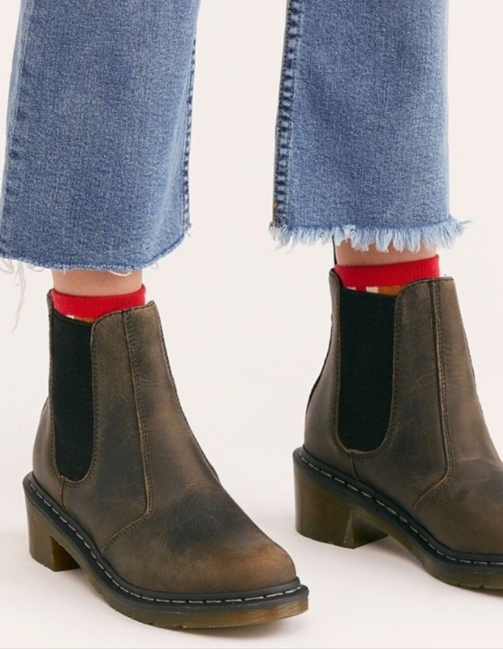 Dr. Marten’s Women’s Cadence Greenland Chelsea Chunky Leather Blundstone Boots - Picture 6 of 10